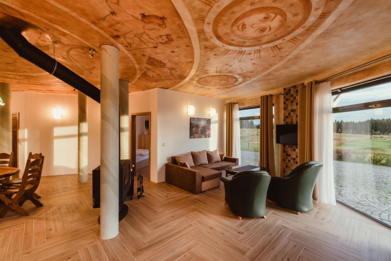 Hotel Dymnik Rumburk Exteriör bild