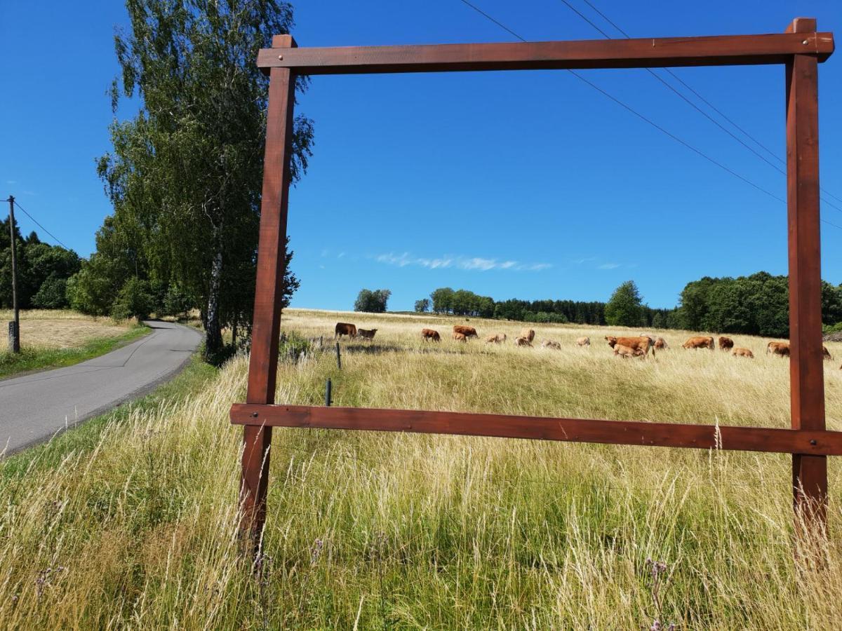 Hotel Dymnik Rumburk Exteriör bild